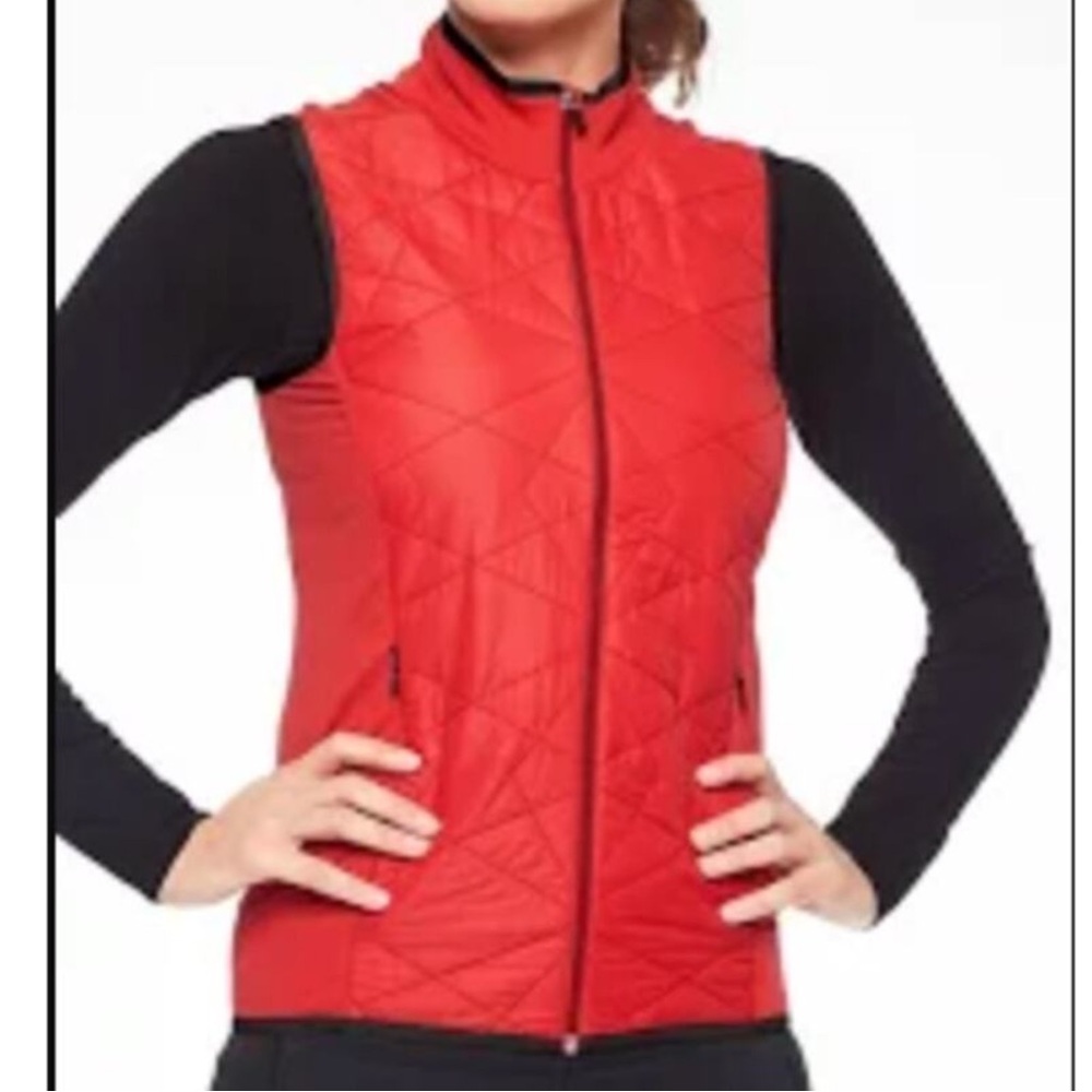 Athleta Insulated Flurry PrimaLoft Quilted Vest Medium Radiant Red